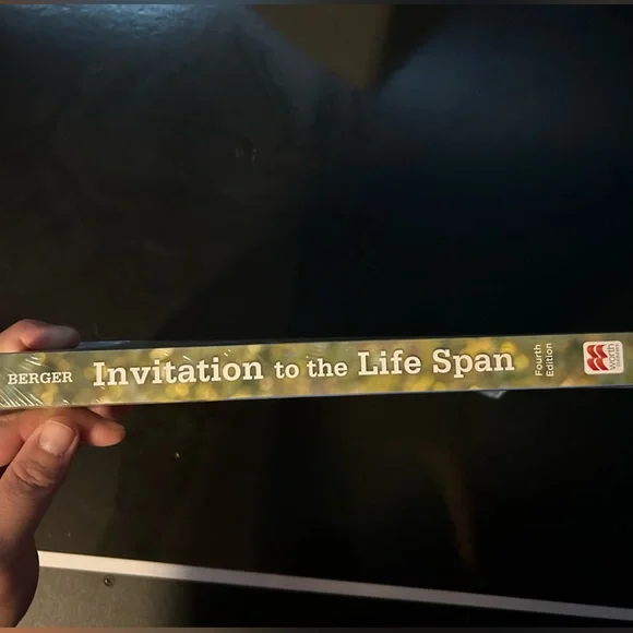 NWT Invitation to the Life Span book - Picture 4 of 4